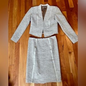 Tahari Skirt Suit Sz 2